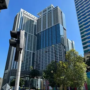 Apartment Klcc Suites At Platinum Ma­lay­sia